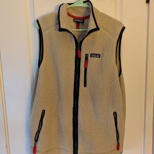 Patagonia Red and Cream Fleece Pullover